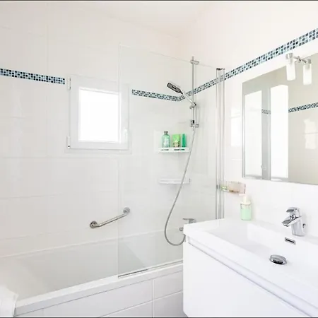 Guestready - Lovely Retreat Near The Eiffel Tower Апартаменты *